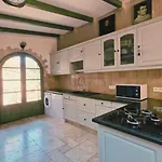 Private Pool 50 M Away 10 Guests *