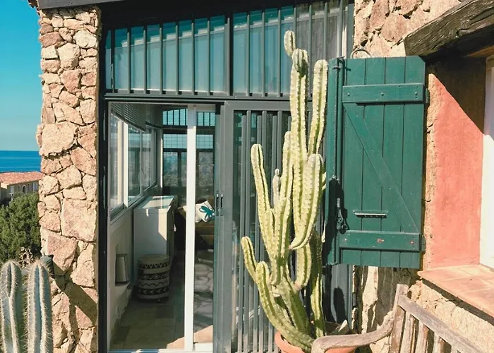 Private Pool 50 M Away 10 Guests Villa *